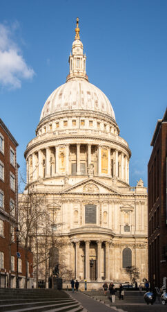 View towards St Paul's Cathedral after crossing the river on the Millennium Bridge. (Jan22)