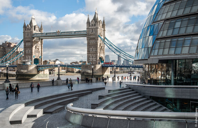 Clear February light enlivens this view of Tower Bridge & City Hall from the Scoop in More London development on the south side of the Thames. (Feb19)